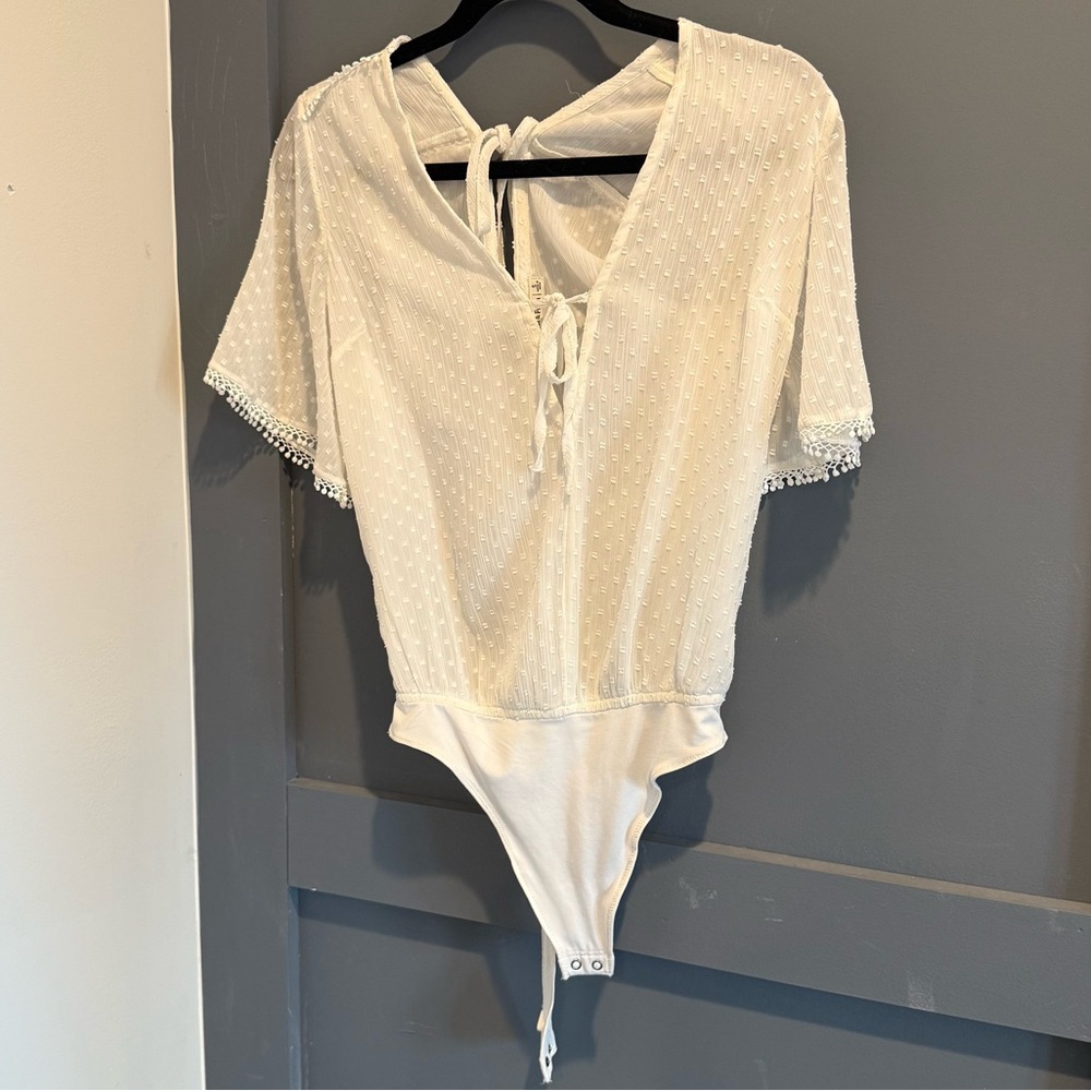 A&F white tie front bodysuit